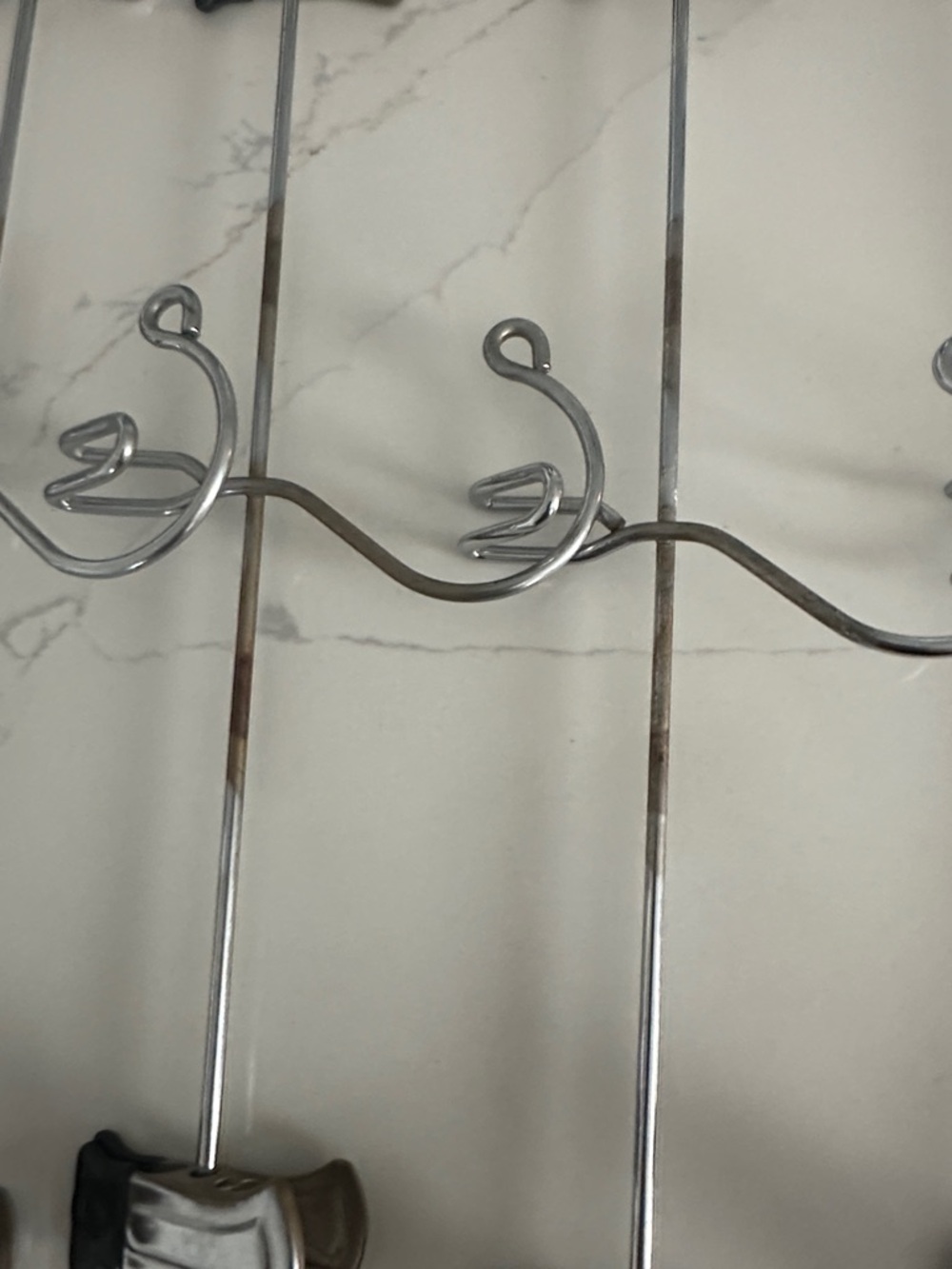 Set of 8 Metal Skirt/Pant Hangers with Clips - Silver - Picture 7 of 13